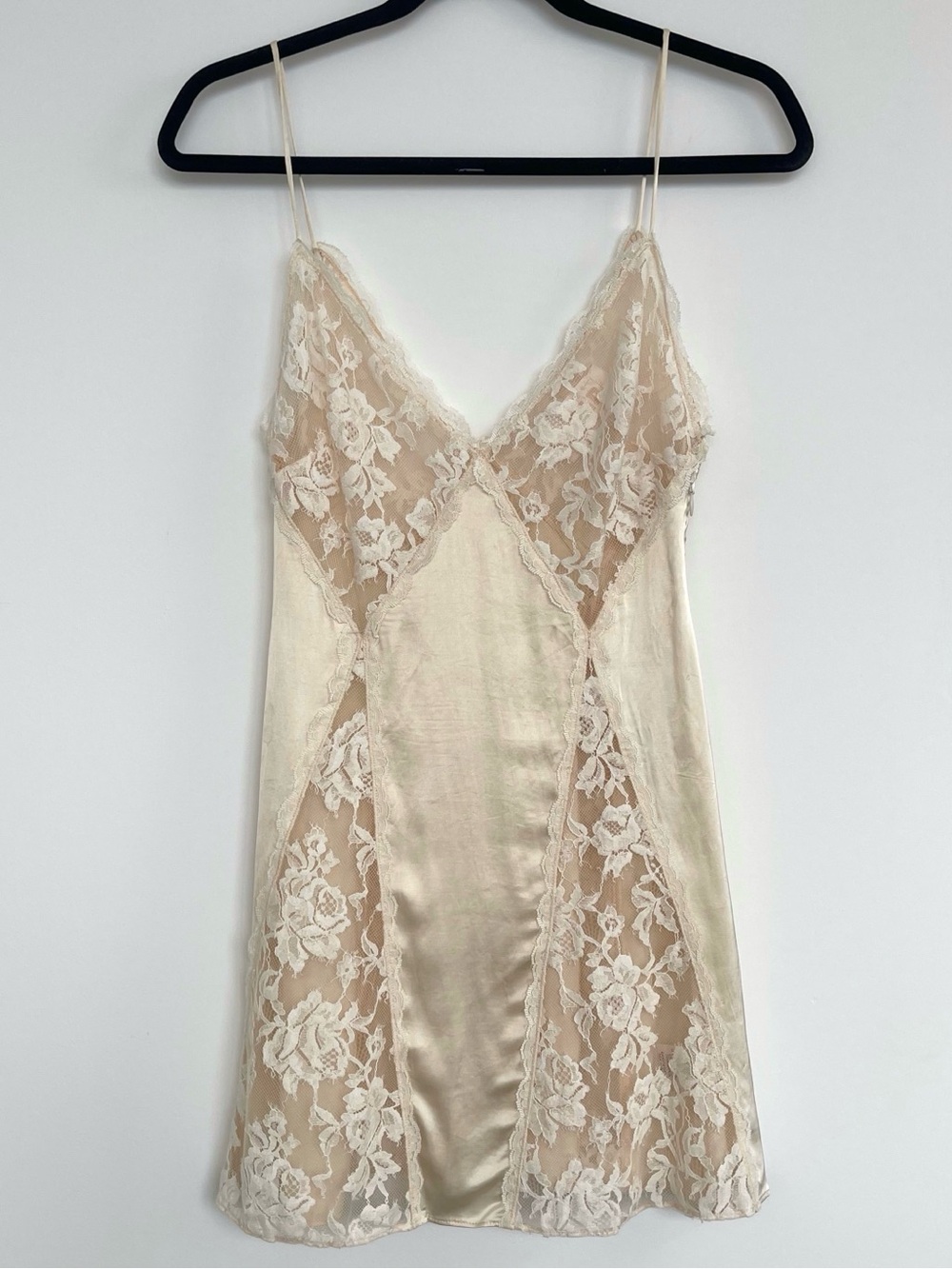 STONE COLD FOX × REVOLVE Grace Mini Slip Dress Satin Lace Ivory Size Small NWOT